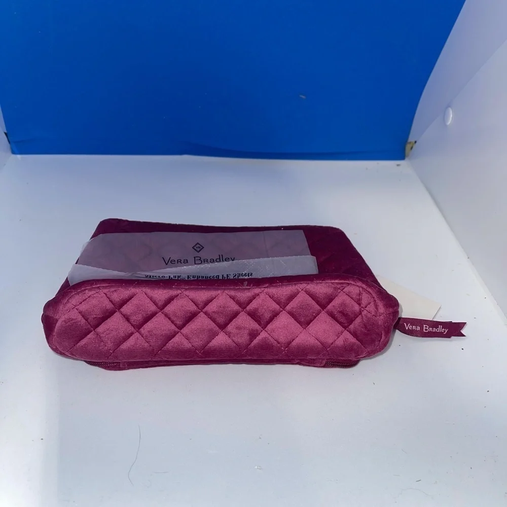 Vera Bradley Special Release-Breast Cancer Makeup